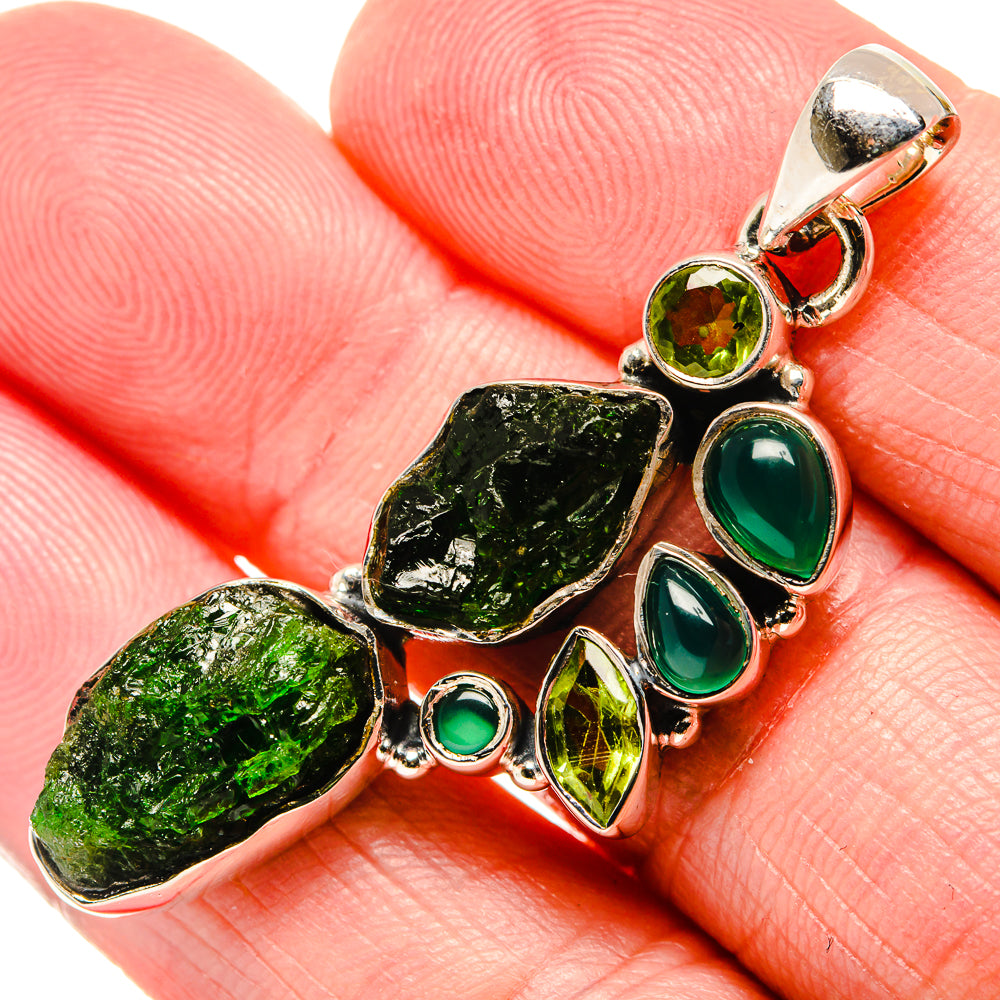 Chrome Diopside Pendants handcrafted by Ana Silver Co - PD35784