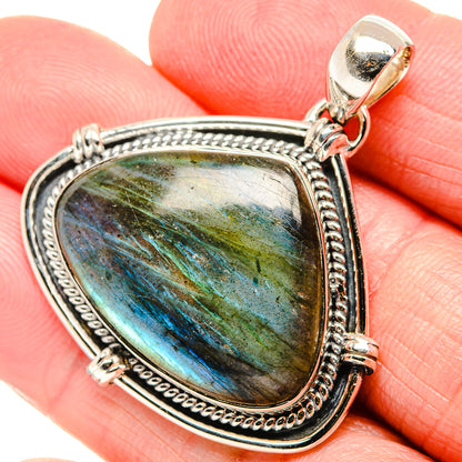 Labradorite Pendants handcrafted by Ana Silver Co - PD36076