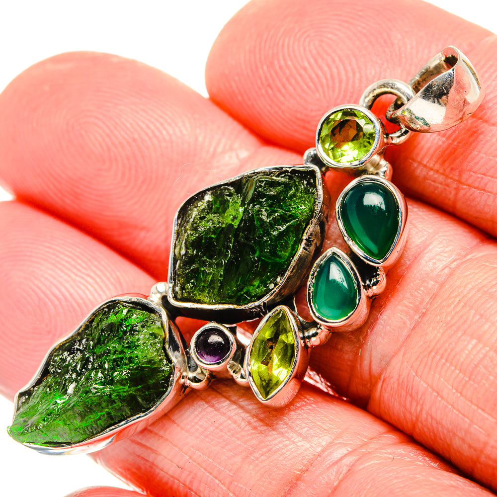 Chrome Diopside Pendants handcrafted by Ana Silver Co - PD36113