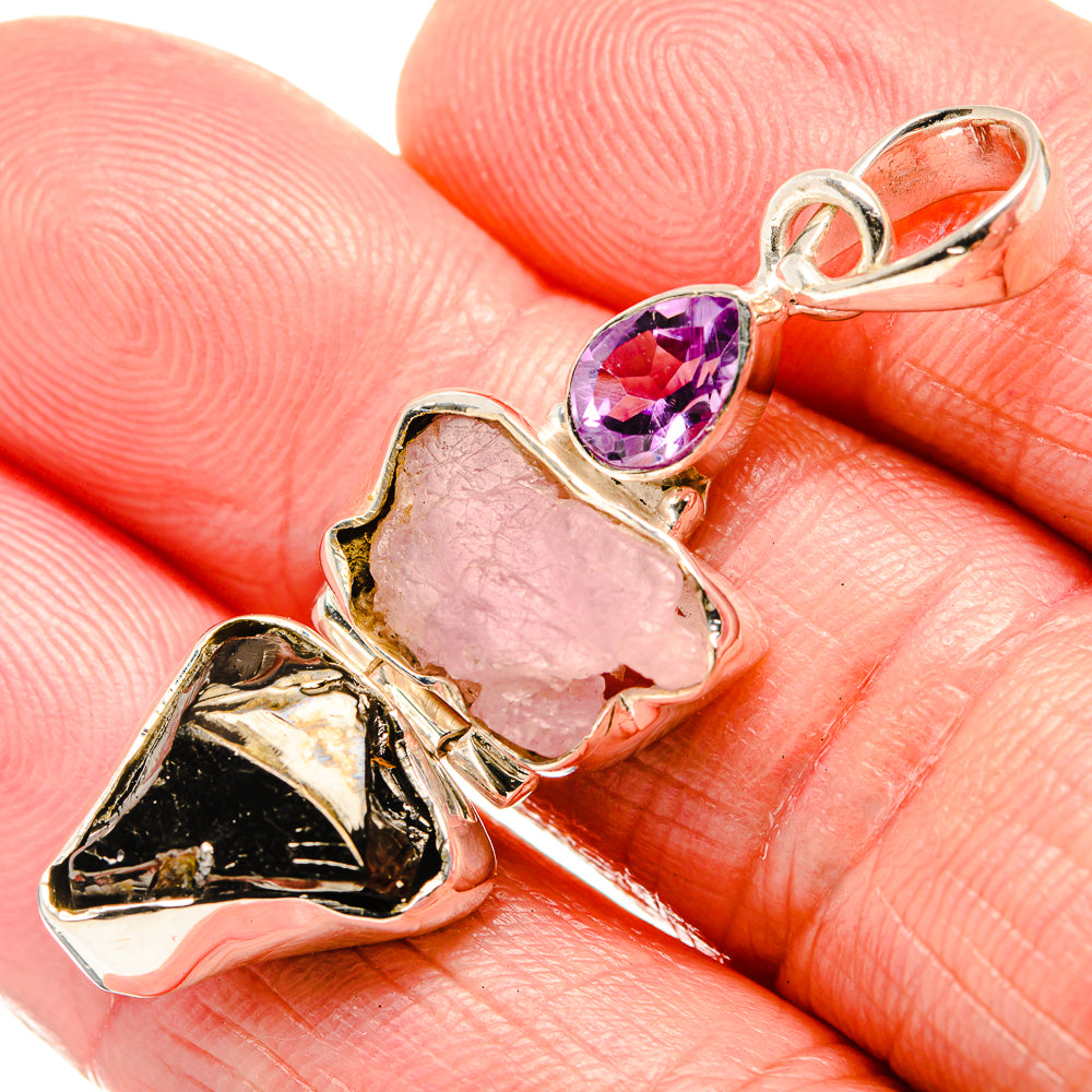 Rose Quartz Pendants handcrafted by Ana Silver Co - PD36120