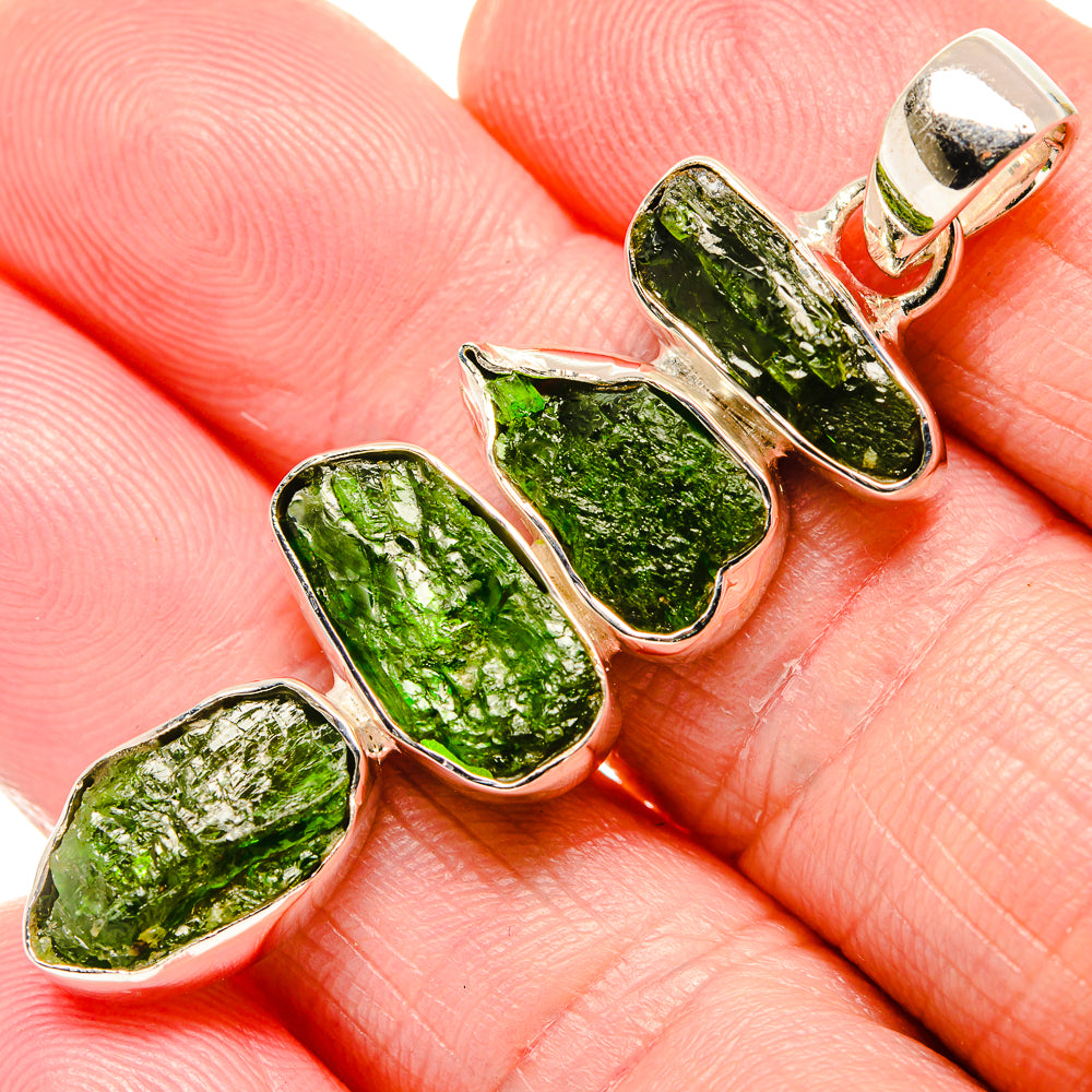 Chrome Diopside Pendants handcrafted by Ana Silver Co - PD36448