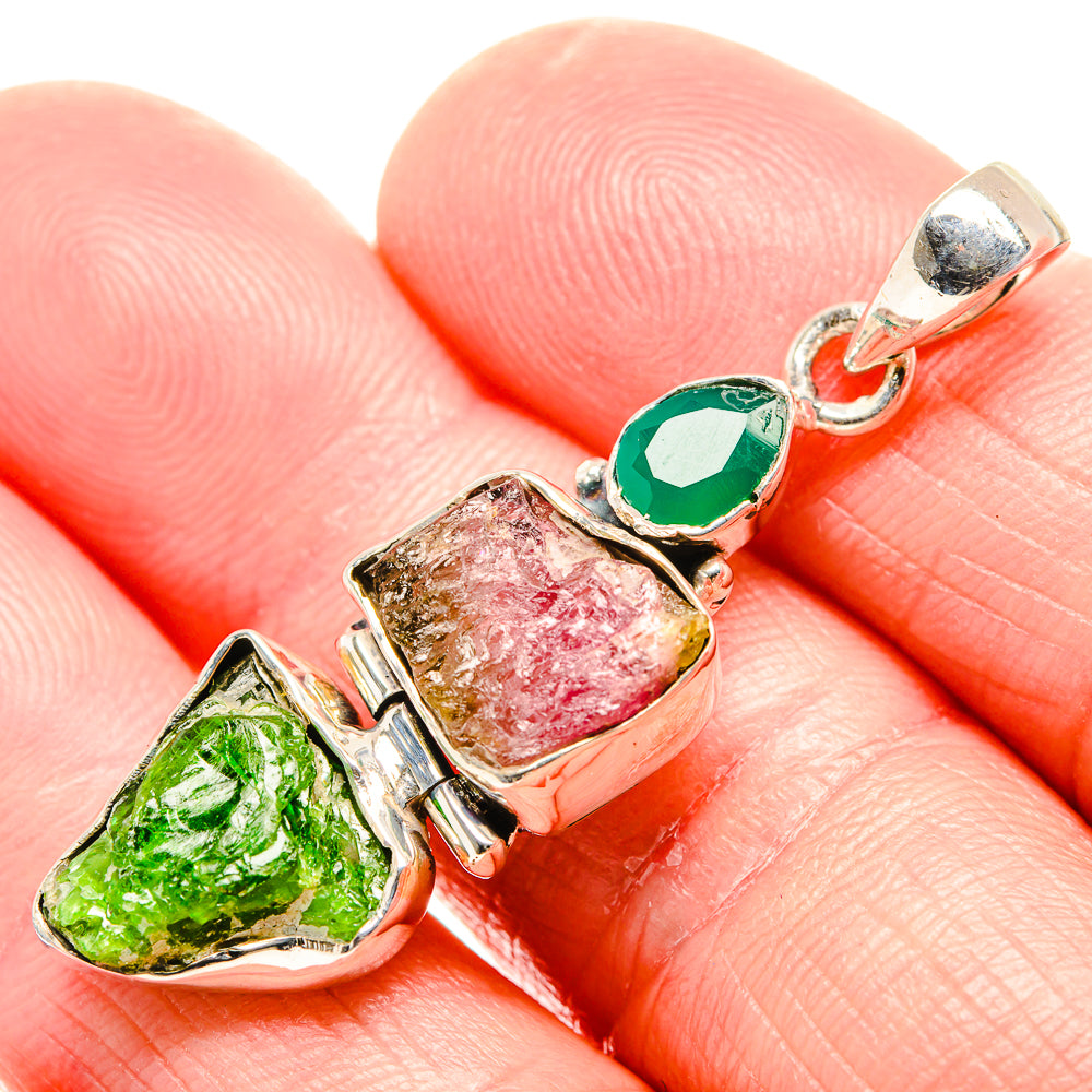 Chrome Diopside Pendants handcrafted by Ana Silver Co - PD36545