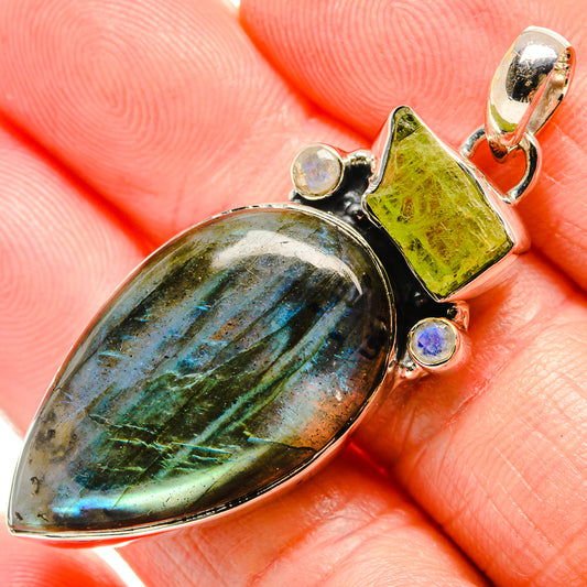 Labradorite Pendants handcrafted by Ana Silver Co - PD36626