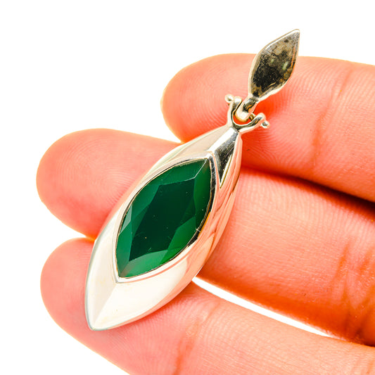 Green Onyx Pendants handcrafted by Ana Silver Co - PD3694