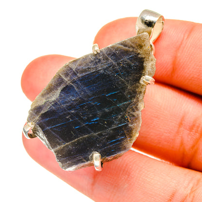 Labradorite Pendants handcrafted by Ana Silver Co - PD3697