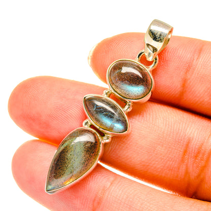Labradorite Pendants handcrafted by Ana Silver Co - PD3748