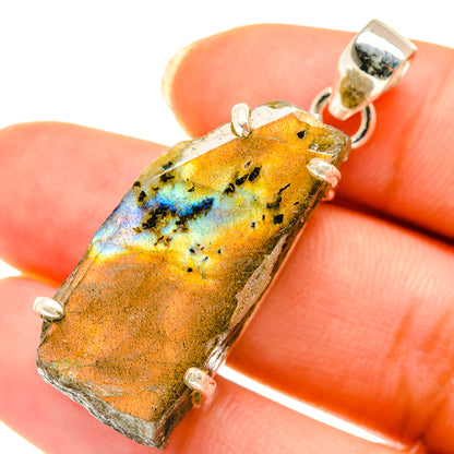 Labradorite Pendants handcrafted by Ana Silver Co - PD3861
