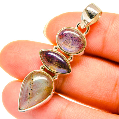 Labradorite Pendants handcrafted by Ana Silver Co - PD4018