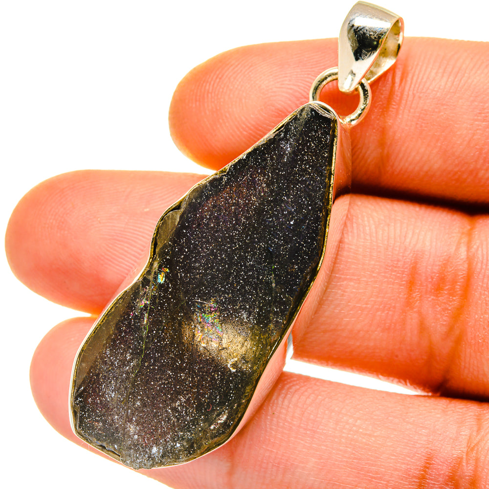 Labradorite Pendants handcrafted by Ana Silver Co - PD4334