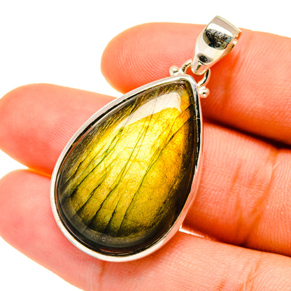 Labradorite Pendants handcrafted by Ana Silver Co - PD4373