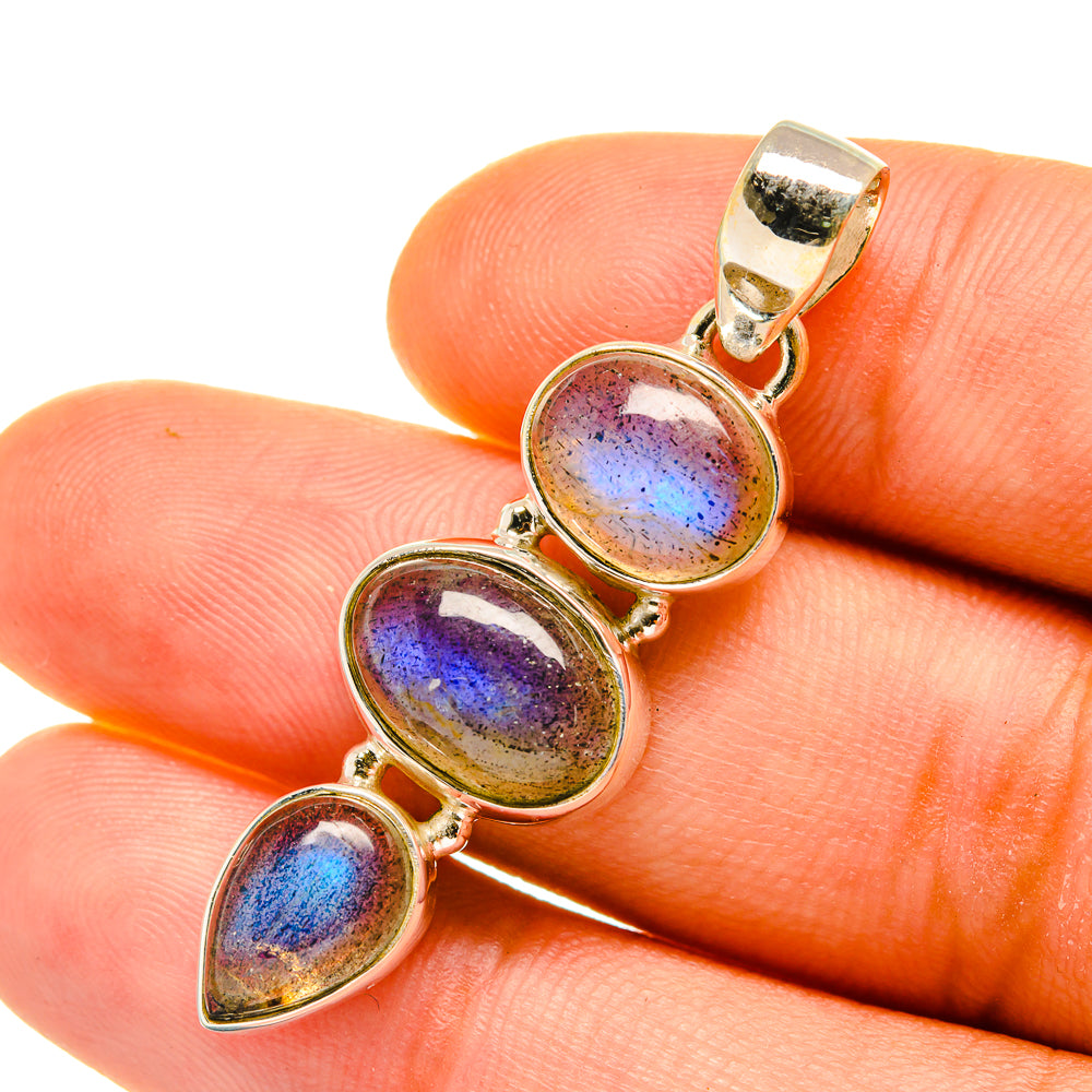Labradorite Pendants handcrafted by Ana Silver Co - PD4487