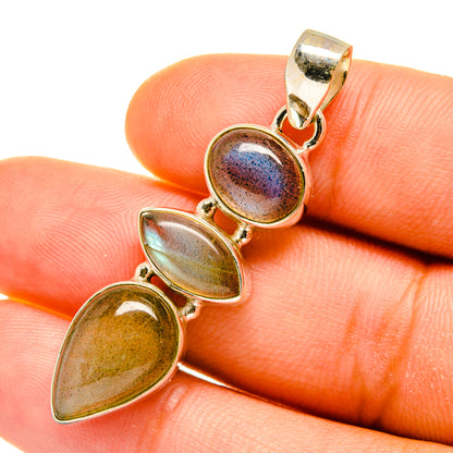 Labradorite Pendants handcrafted by Ana Silver Co - PD4490