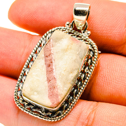 Cobalto calcite druzy pendant in 925 sterling silver setting, red streak over pale stone