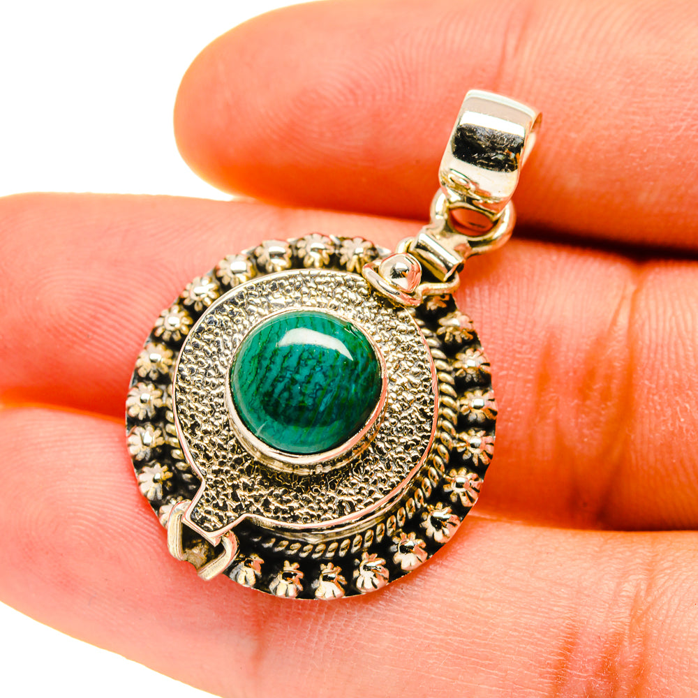 Malachite Pendants handcrafted by Ana Silver Co - PD759884