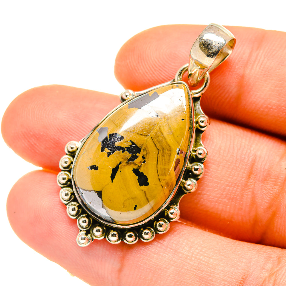Schalenblende Pendants handcrafted by Ana Silver Co - PD4737