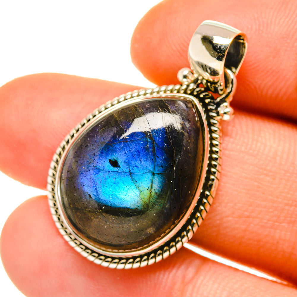 Labradorite Pendants handcrafted by Ana Silver Co - PD4897