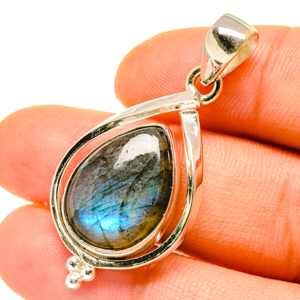 Labradorite Pendants handcrafted by Ana Silver Co - PD4909