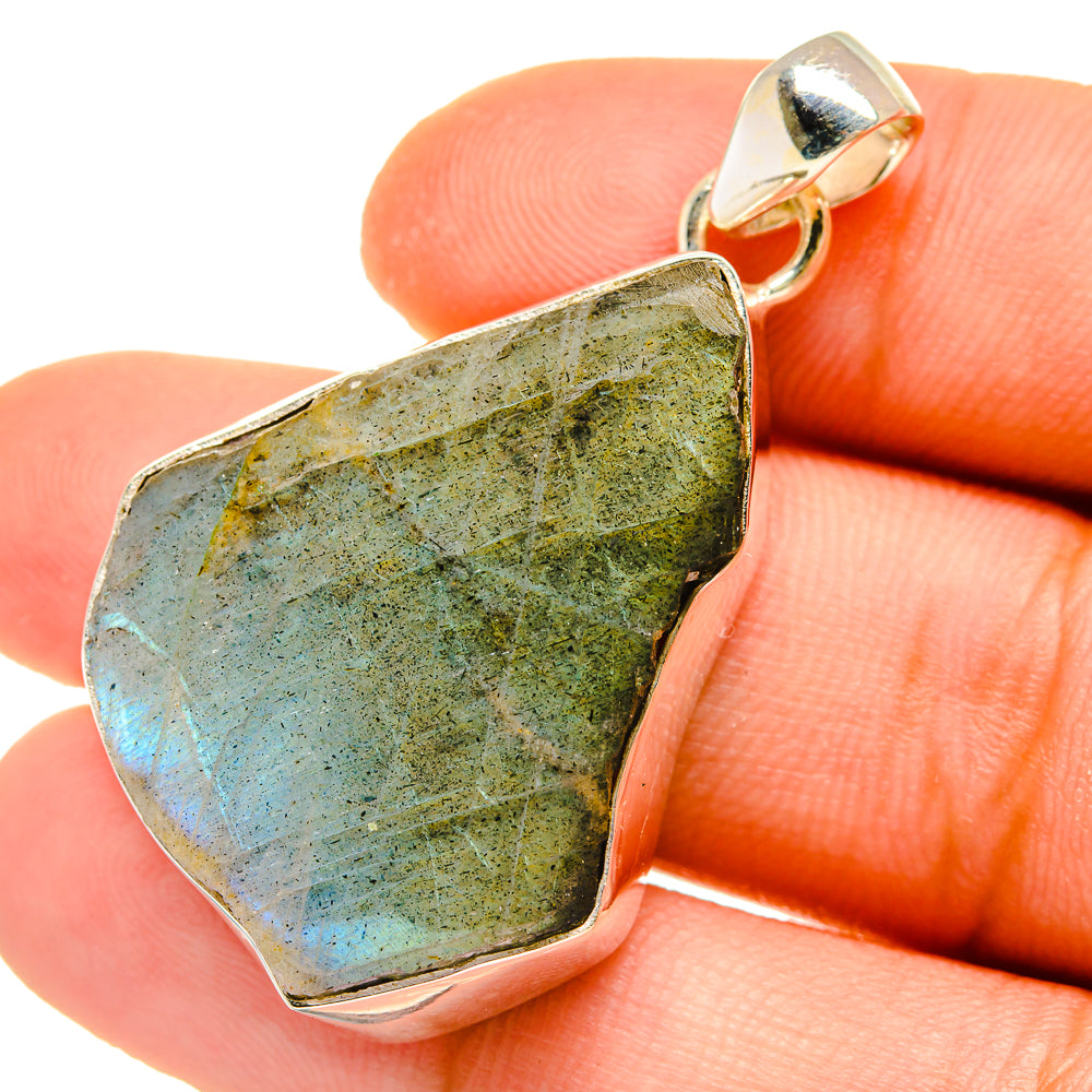 Labradorite Pendants handcrafted by Ana Silver Co - PD4968