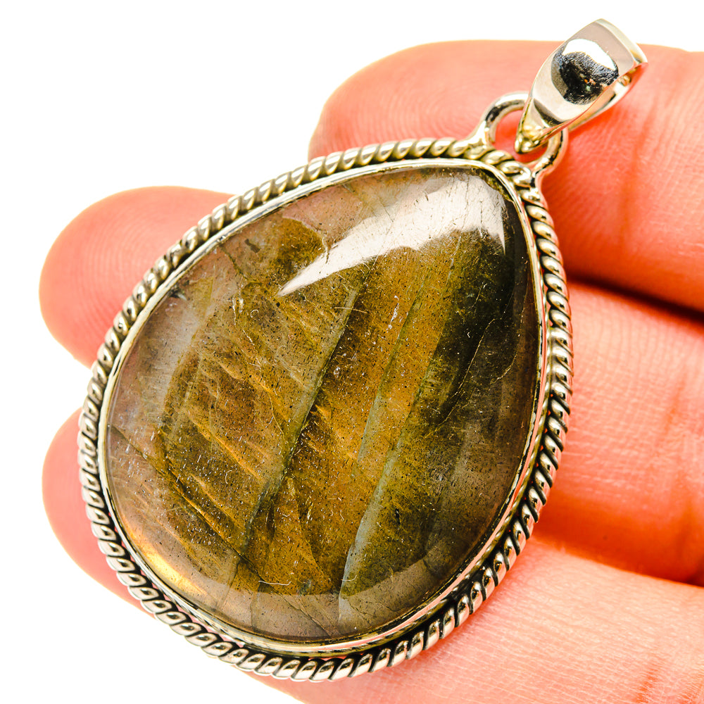 Labradorite Pendants handcrafted by Ana Silver Co - PD5041
