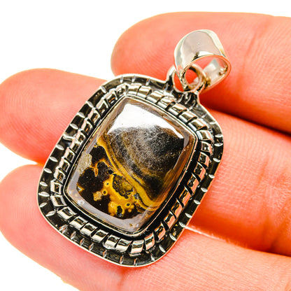 Schalenblende Pendants handcrafted by Ana Silver Co - PD5060
