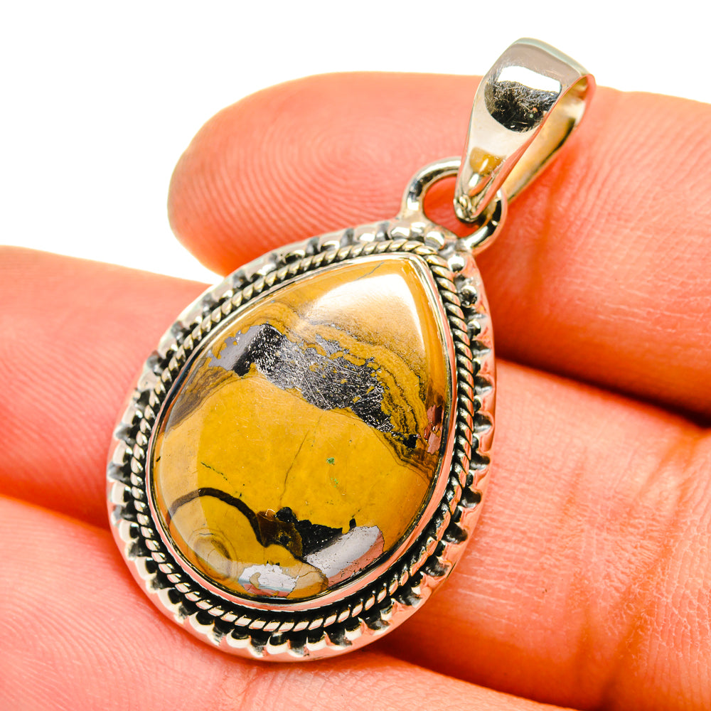 Schalenblende Pendants handcrafted by Ana Silver Co - PD5071