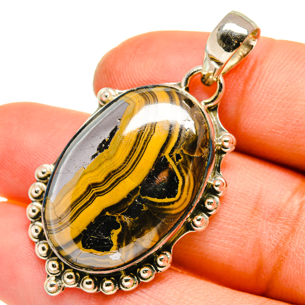 Schalenblende Pendants handcrafted by Ana Silver Co - PD5075
