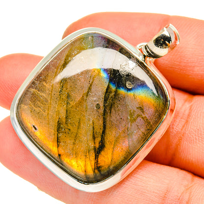 Labradorite Pendants handcrafted by Ana Silver Co - PD5080