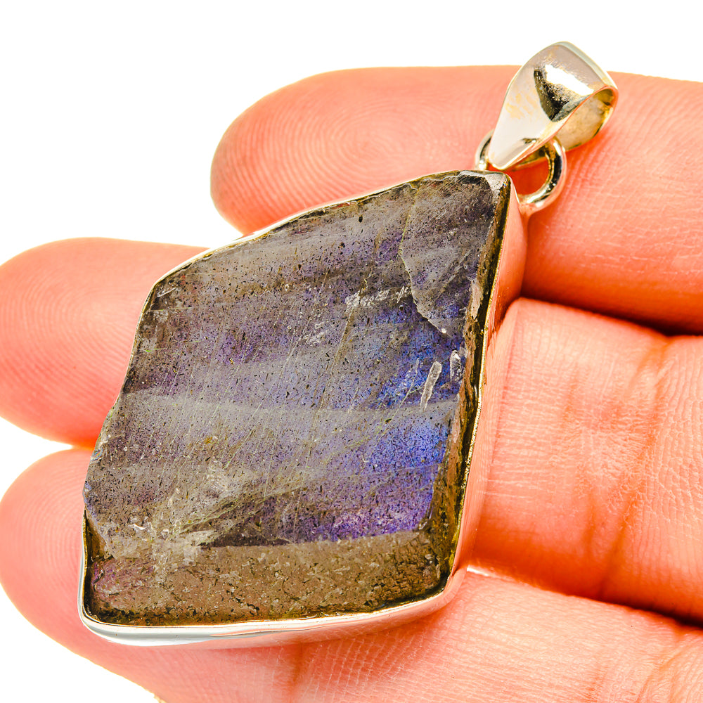 Labradorite Pendants handcrafted by Ana Silver Co - PD5130