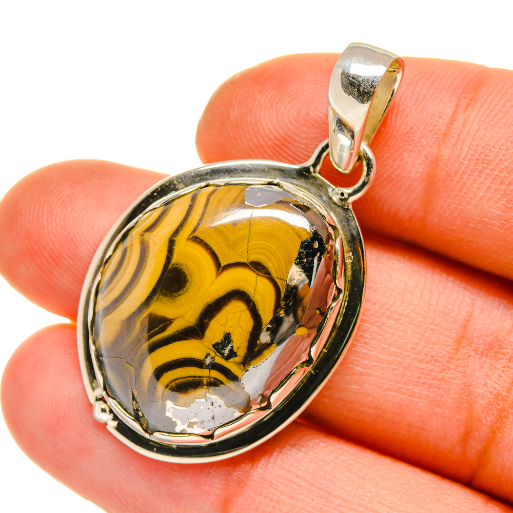 Schalenblende Pendants handcrafted by Ana Silver Co - PD5187
