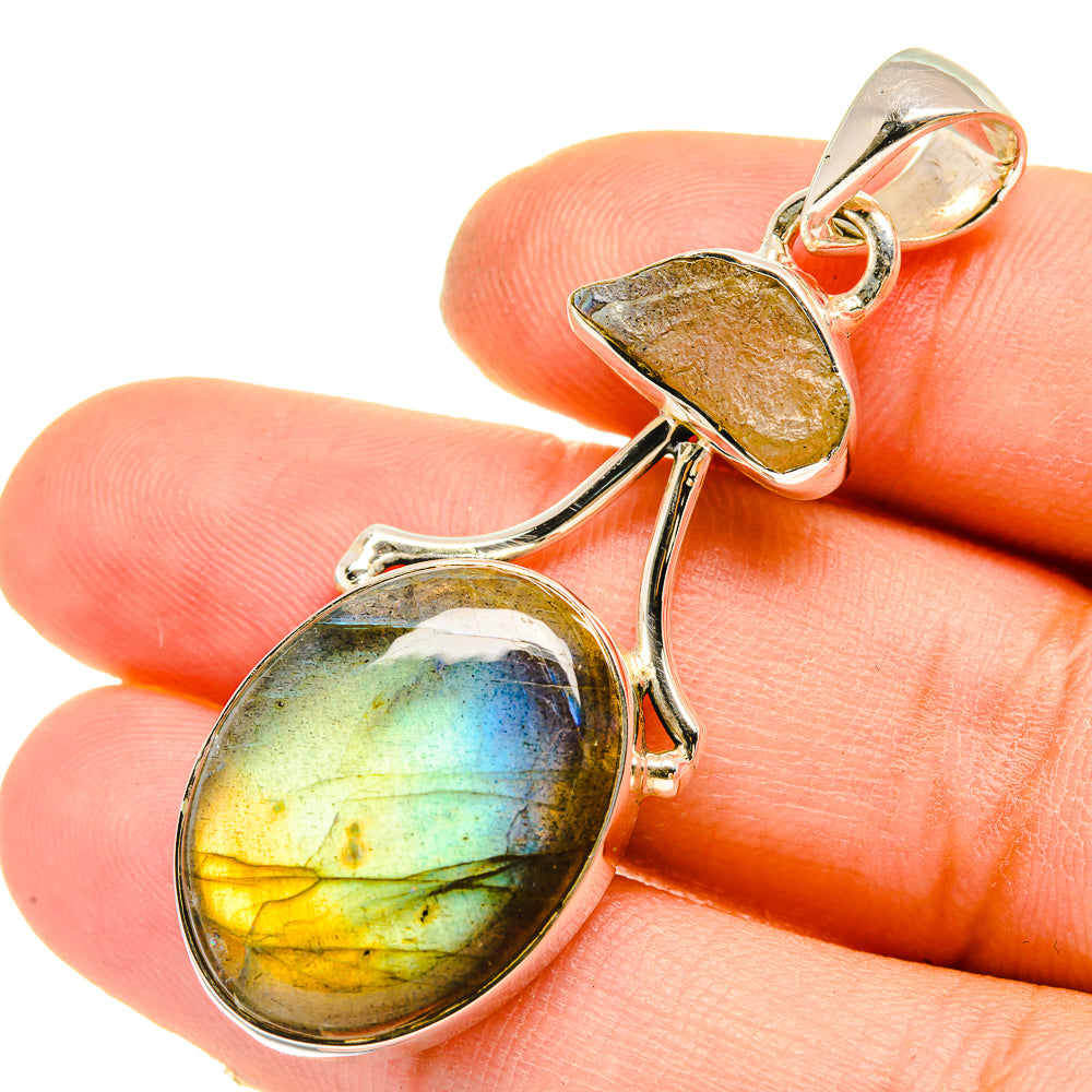 Labradorite Pendants handcrafted by Ana Silver Co - PD5194