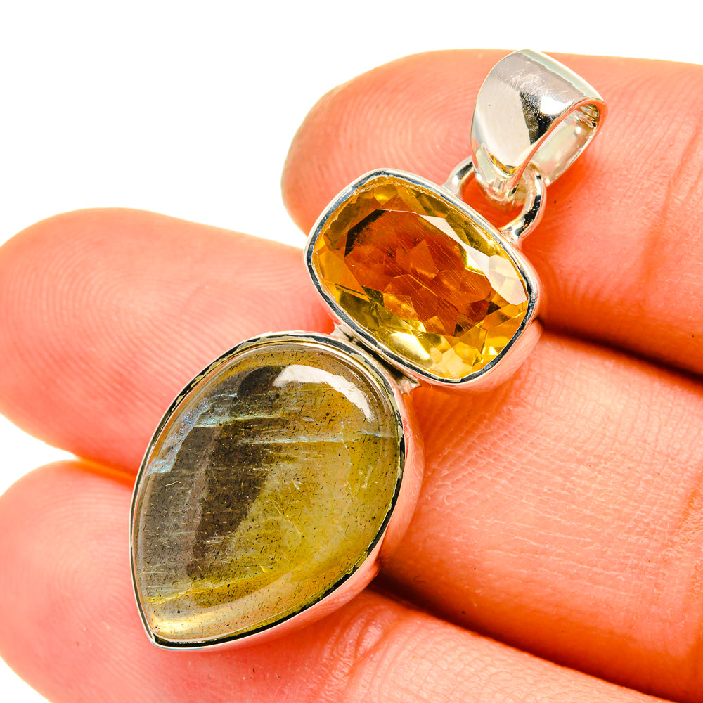 Labradorite Pendants handcrafted by Ana Silver Co - PD5280