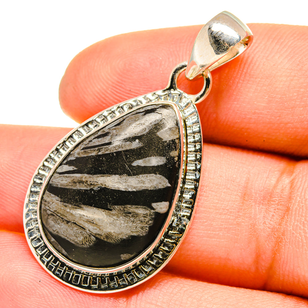 Chrysanthemum Stone Pendants handcrafted by Ana Silver Co - PD5290