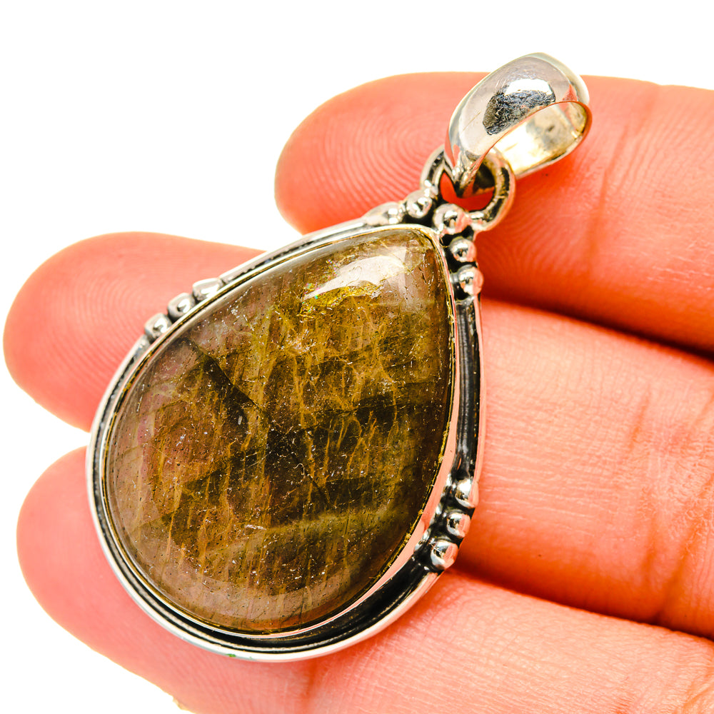 Labradorite Pendants handcrafted by Ana Silver Co - PD5332