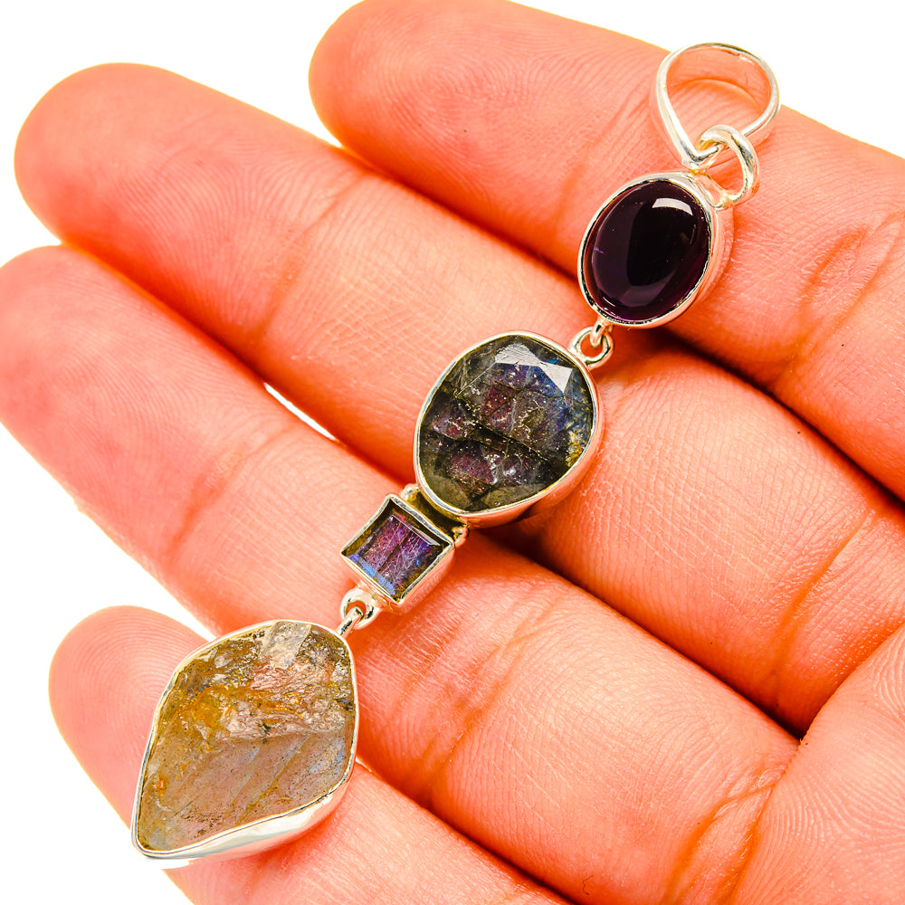Labradorite Pendants handcrafted by Ana Silver Co - PD5353