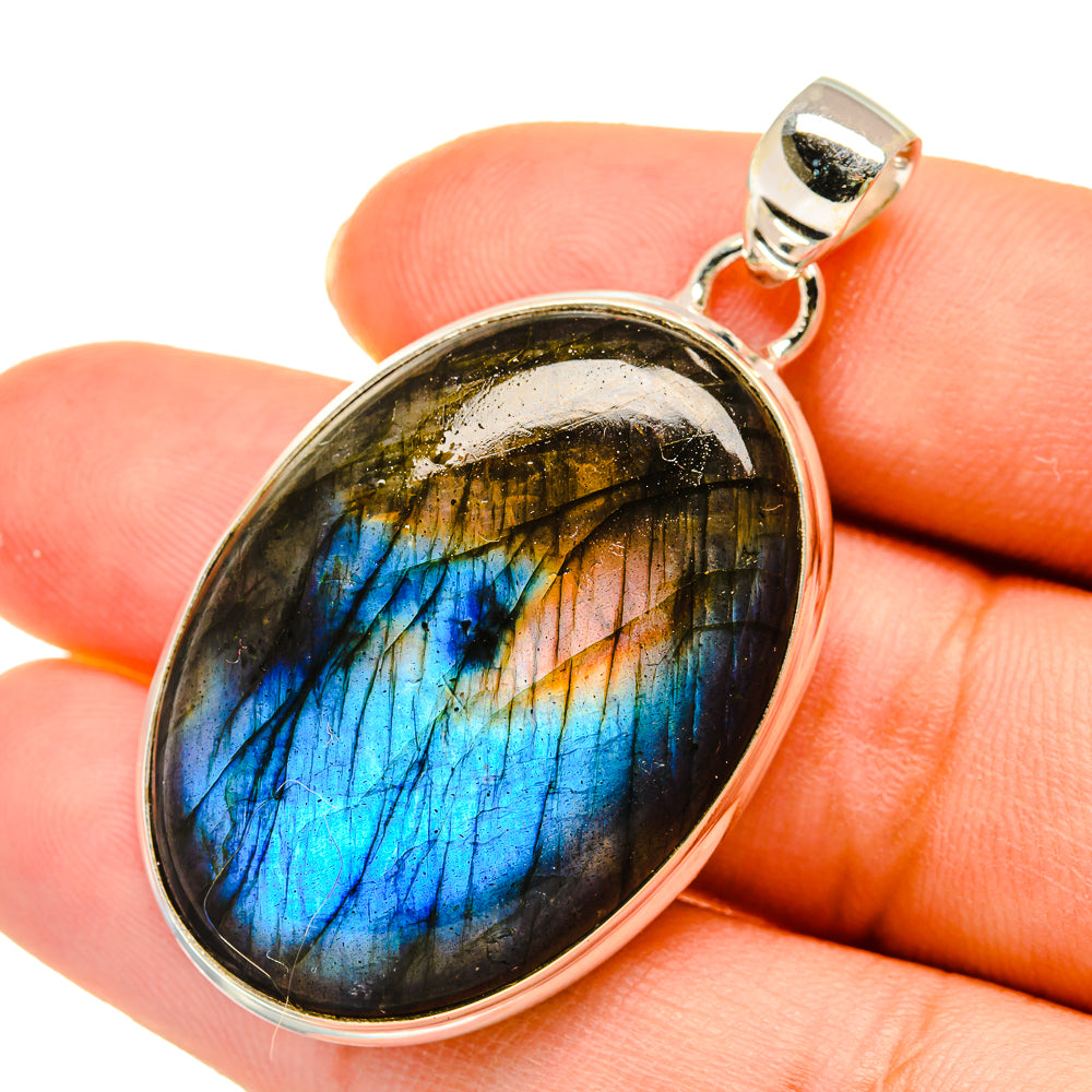 Labradorite Pendants handcrafted by Ana Silver Co - PD5420