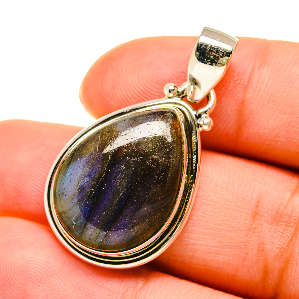 Labradorite Pendants handcrafted by Ana Silver Co - PD5445