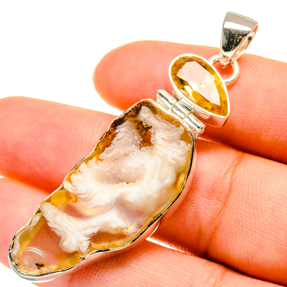 Occo Geode Pendants handcrafted by Ana Silver Co - PD5501