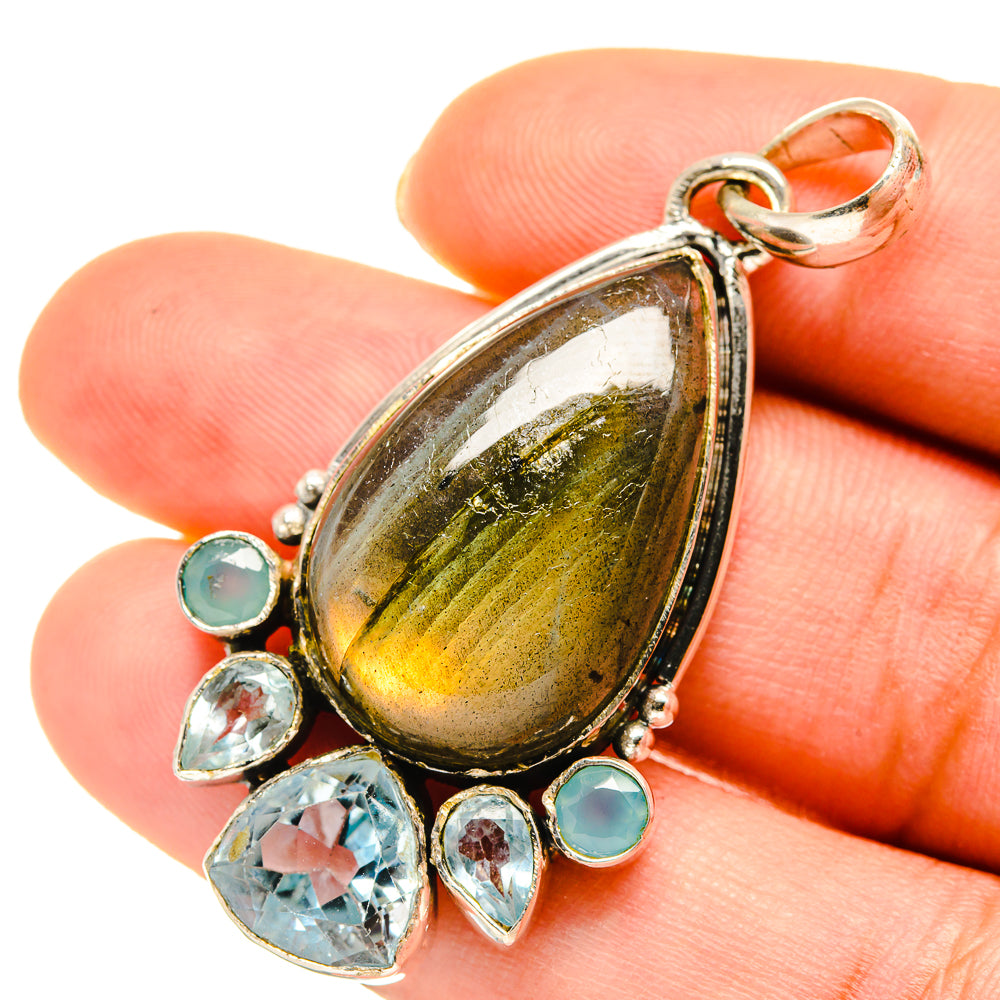 Labradorite Pendants handcrafted by Ana Silver Co - PD5568