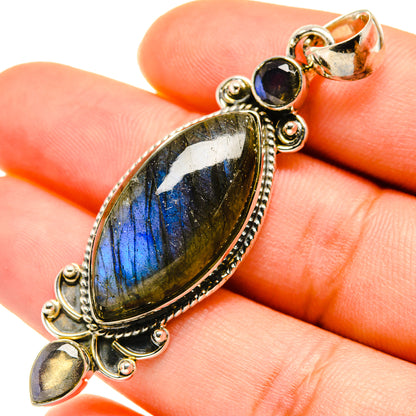 Labradorite Pendants handcrafted by Ana Silver Co - PD5609