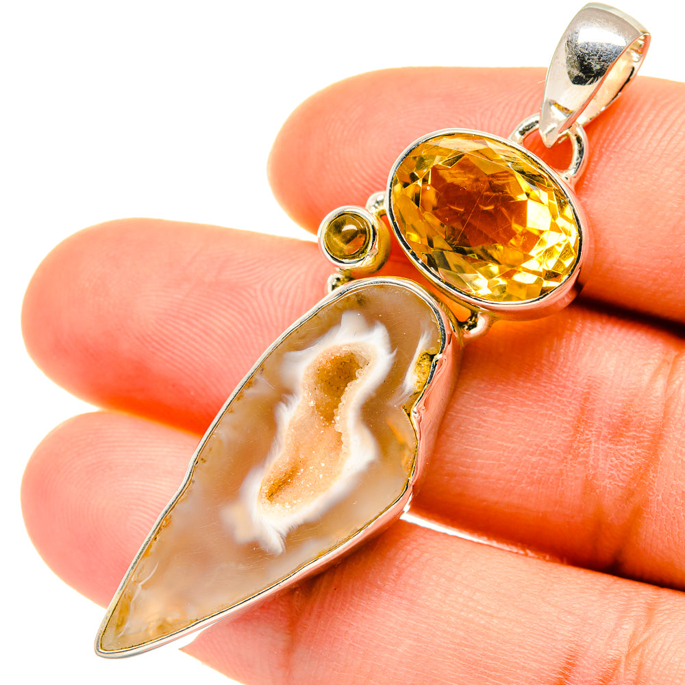 Occo Geode Pendants handcrafted by Ana Silver Co - PD5662