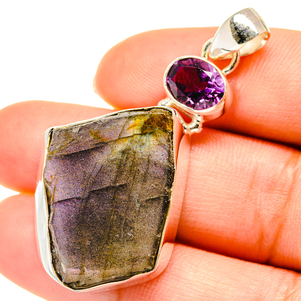 Labradorite Pendants handcrafted by Ana Silver Co - PD5687