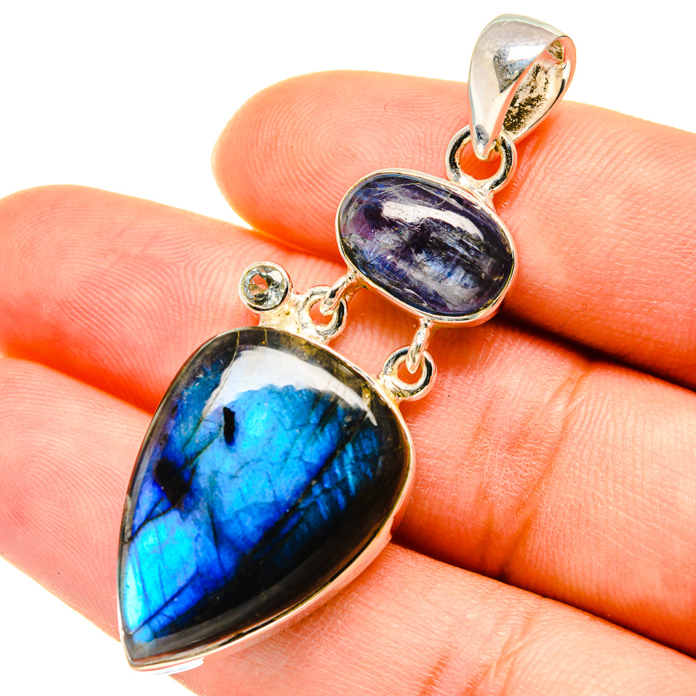 Labradorite Pendants handcrafted by Ana Silver Co - PD5693