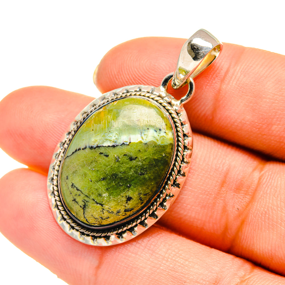 925 sterling silver pendant with oval green Rainforest Jasper cabochon, textured edge