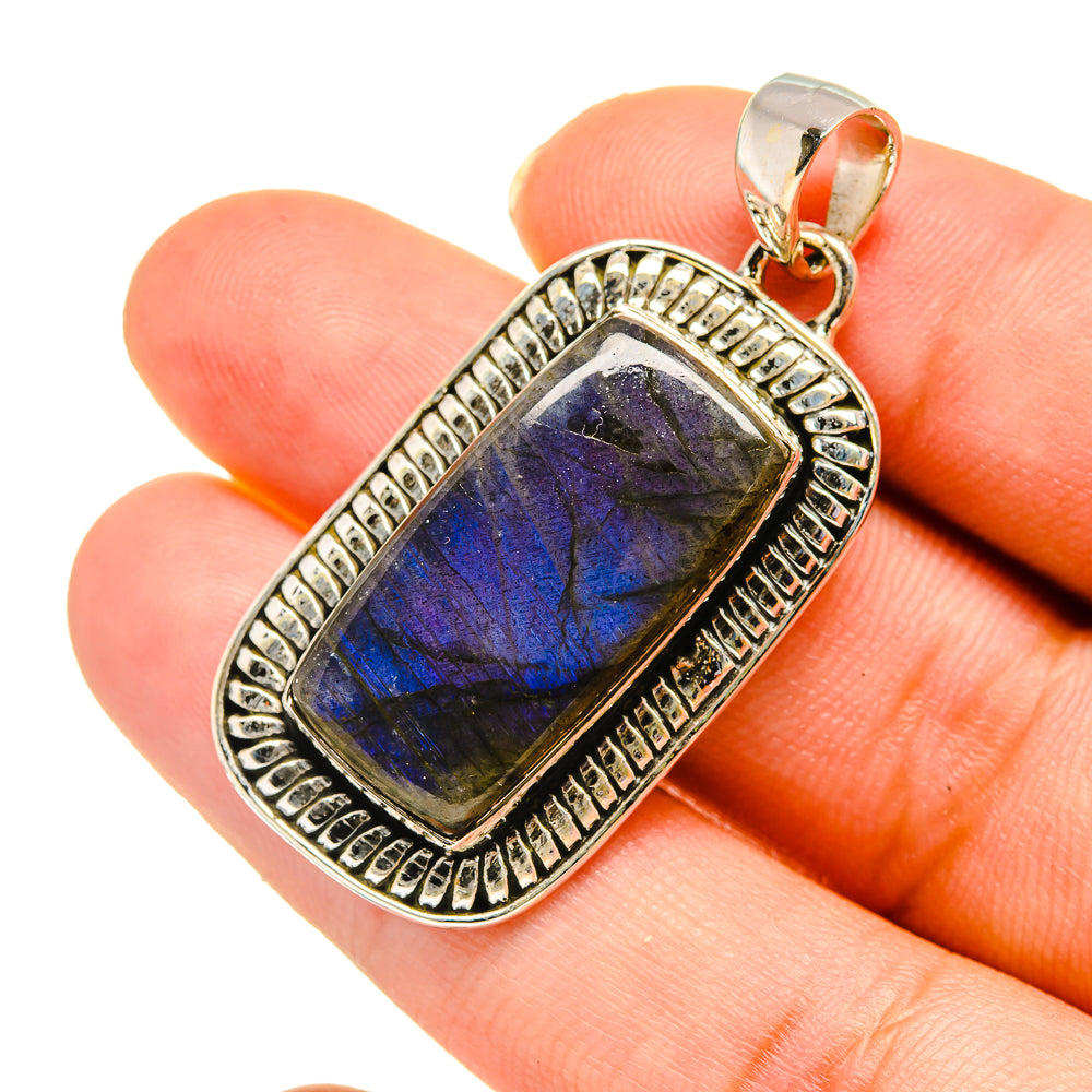 Labradorite Pendants handcrafted by Ana Silver Co - PD5808