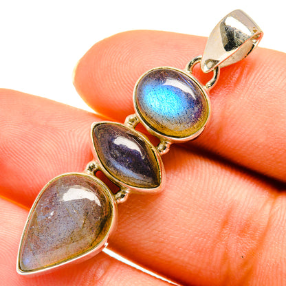 Labradorite Pendants handcrafted by Ana Silver Co - PD5862