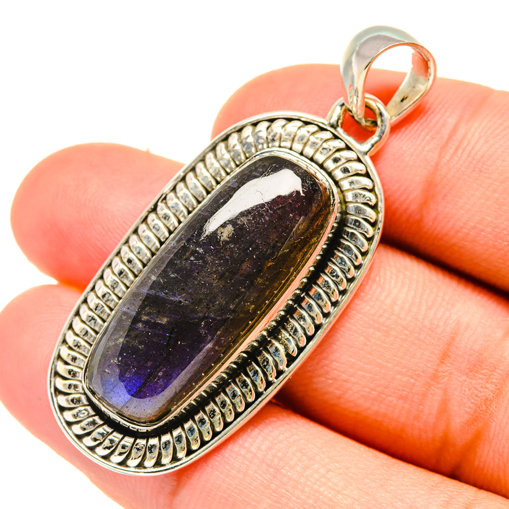 Labradorite Pendants handcrafted by Ana Silver Co - PD6099