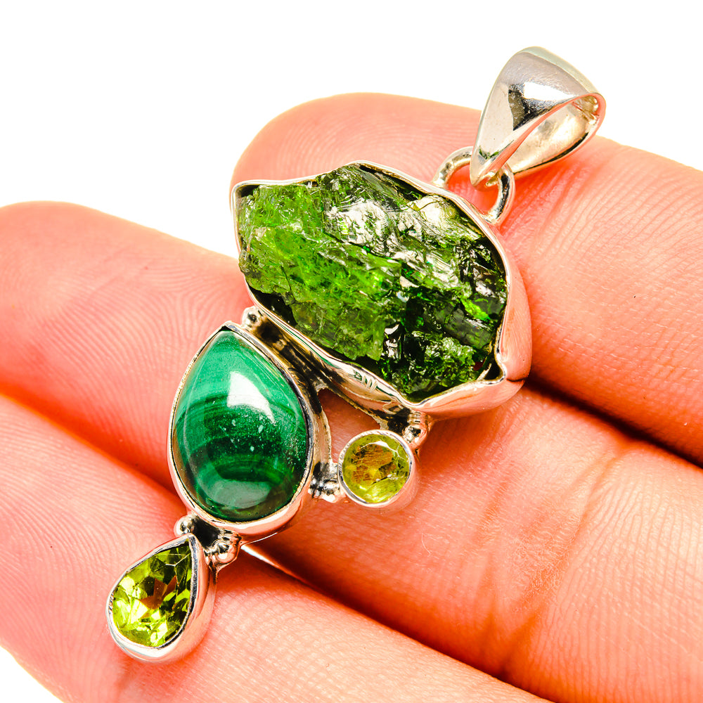 Chrome Diopside Pendants handcrafted by Ana Silver Co - PD6102
