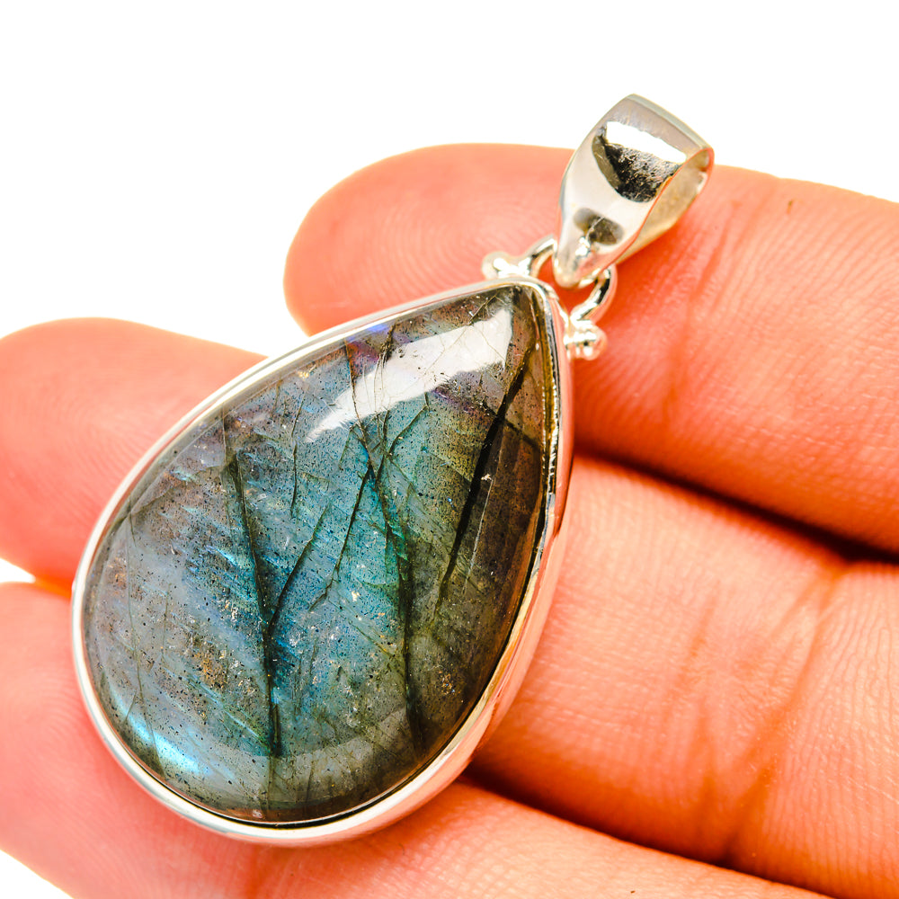 Labradorite Pendants handcrafted by Ana Silver Co - PD6321