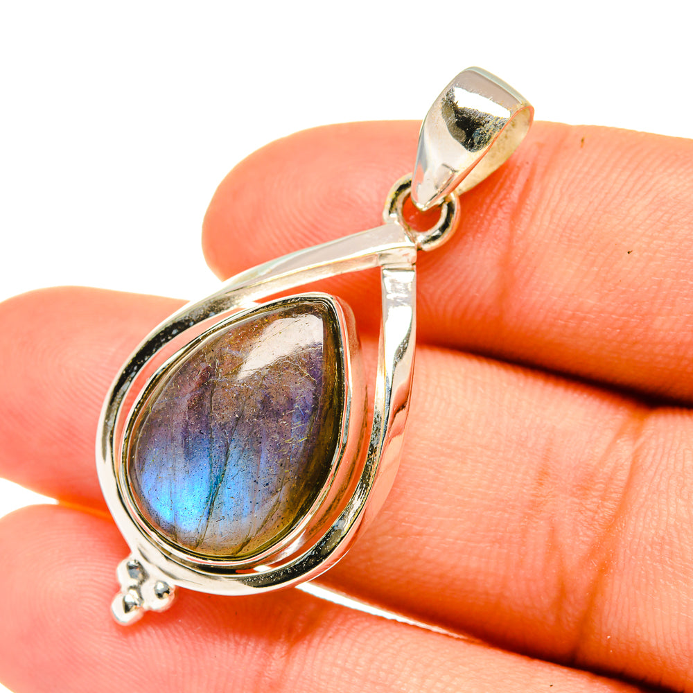 Labradorite Pendants handcrafted by Ana Silver Co - PD6327
