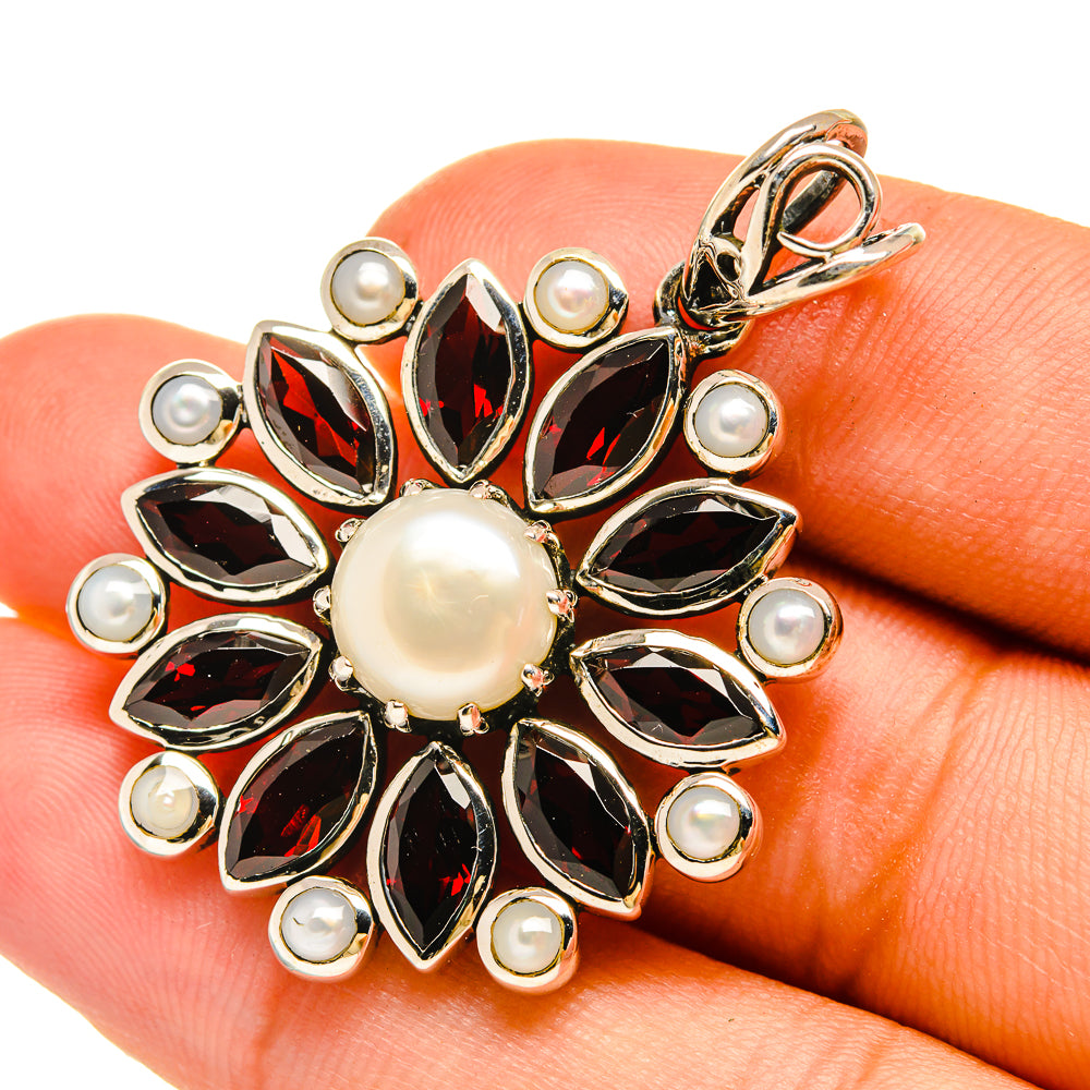 Cultured Pearl Pendants handcrafted by Ana Silver Co - PD6379